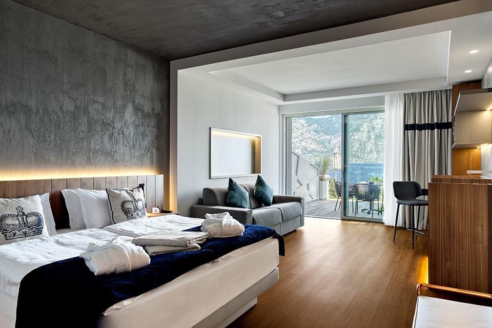 JUNIOR SUITE BEACH – LIVING SUITE